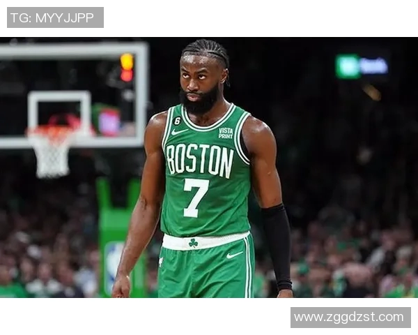 凯尔特人与步行者精彩对决回放全场精彩瞬间分析与点评